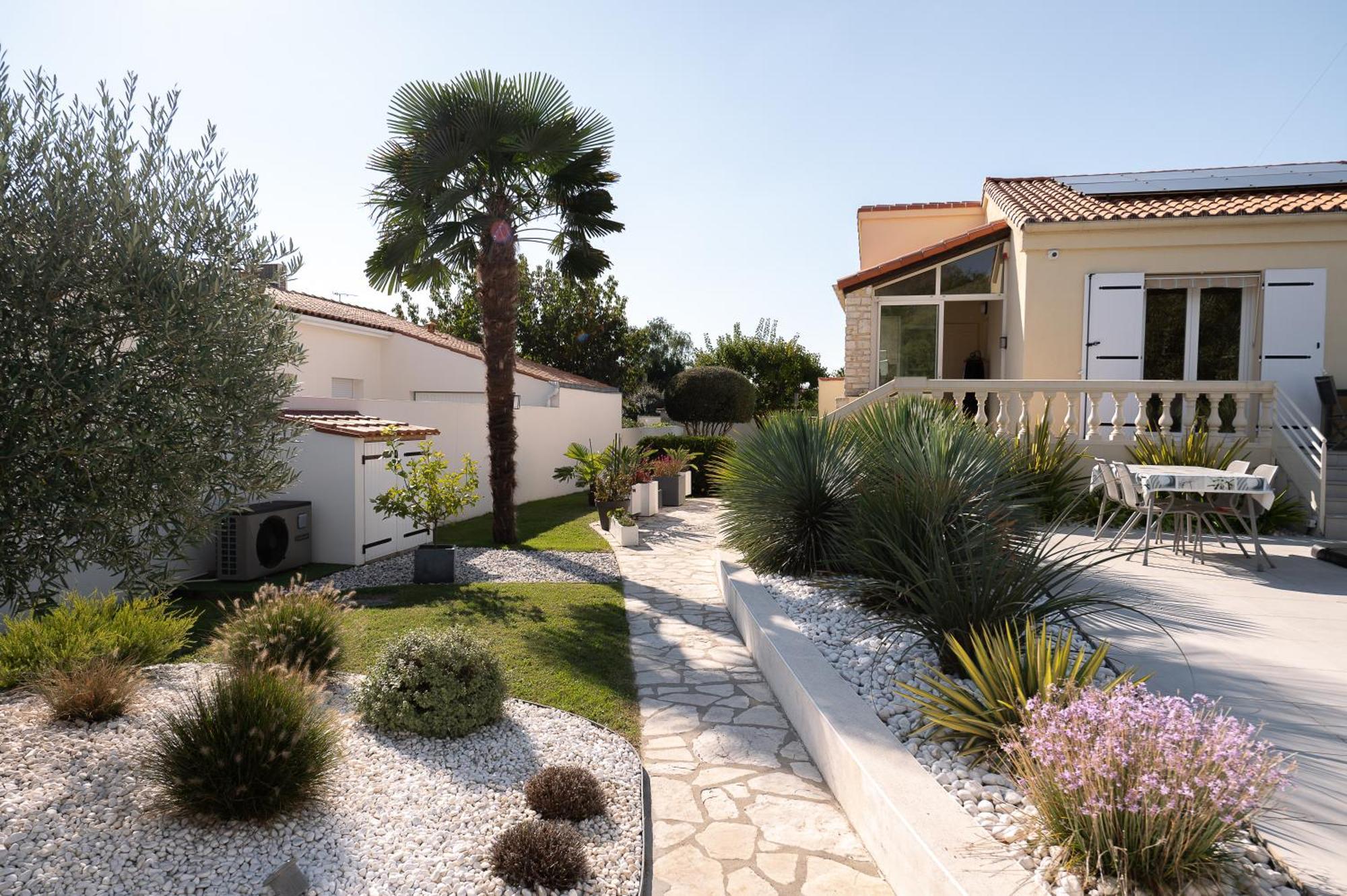 Appartement Independant 80M² Dans Villa Saint-Georges-de-Didonne ภายนอก รูปภาพ